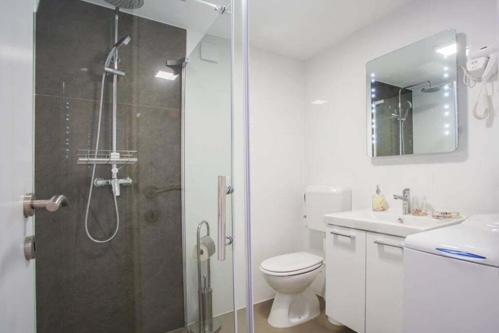 Apartman Cone พูลา ภายนอก รูปภาพ